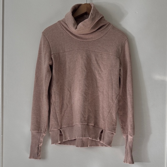 Alo XS Haze Long Sleeve Top Yoga Cover Up in Pink - Picture 3 of 9